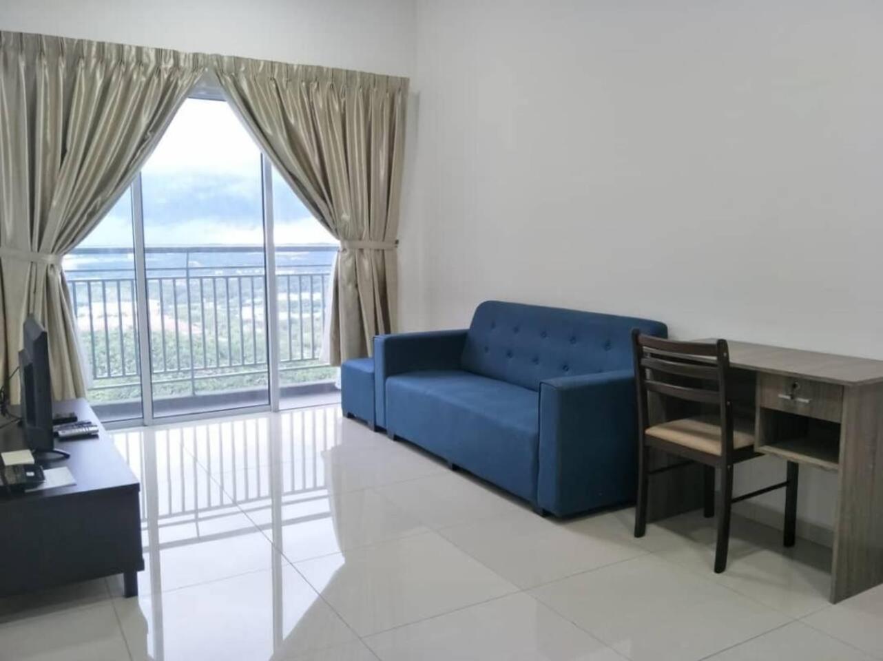 Mesahill Nilai 2 Room Condo - Fast Wifi, Amazing Pool & Tv 外观 照片